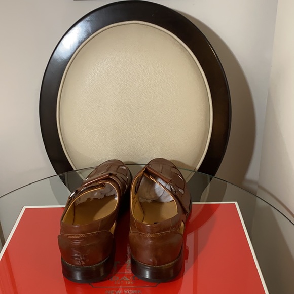 LA Milano Italy collection men’s shoes like new in good condition. - Picture 7 of 9